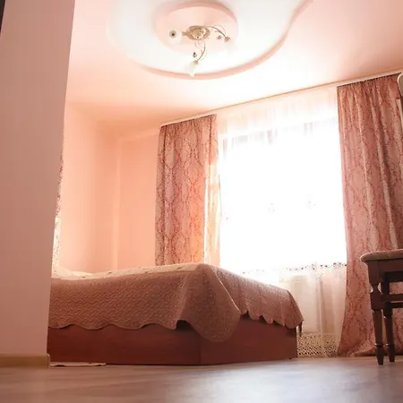 магія гір Guest house Mykulychyn